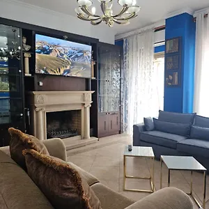Apartment Skanderbeg Square Explorer